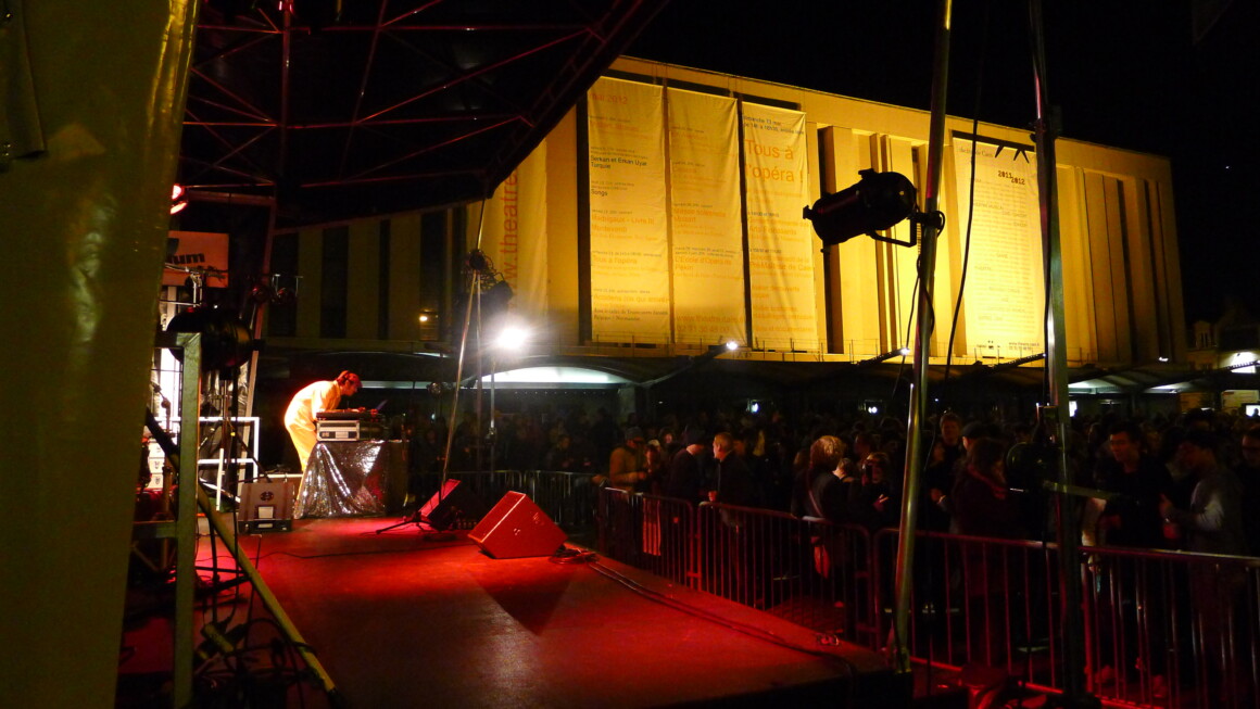 Place du Théâtre Caen 2012
